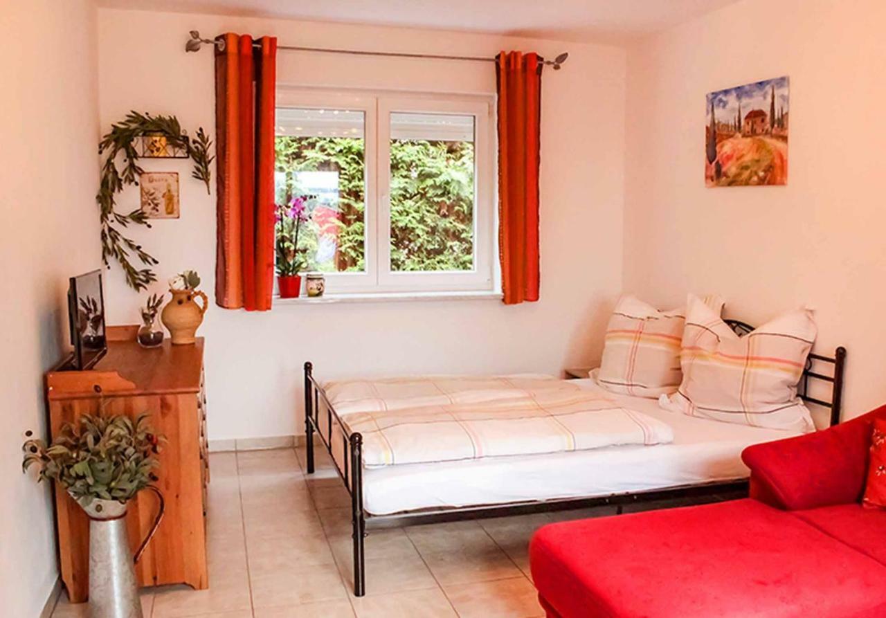 Villa Toskana Zirndorf Bagian luar foto